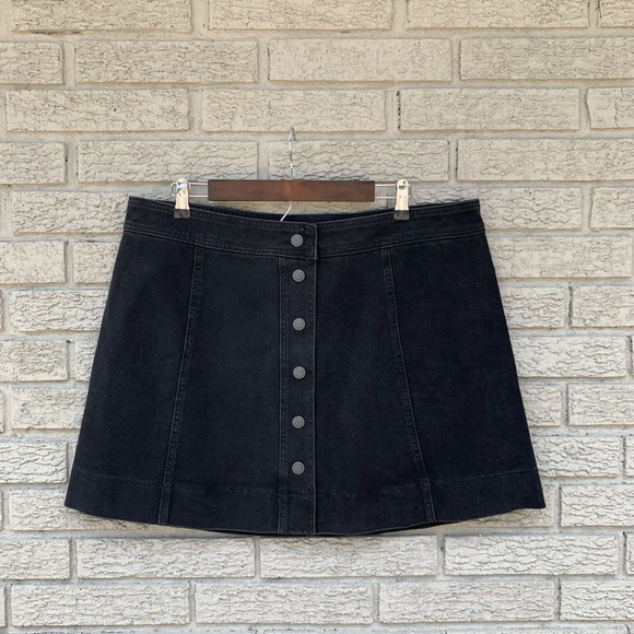 size 18 black denim skirt